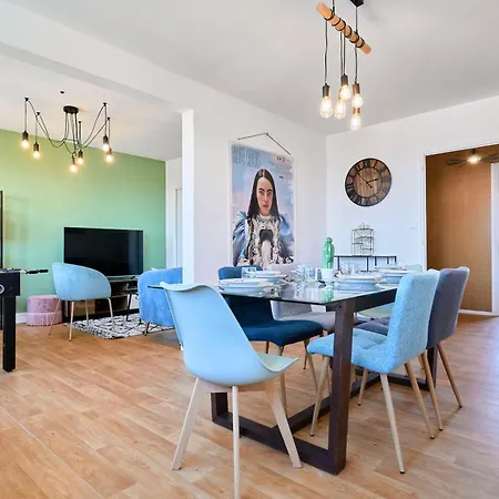 T4 Spacieux A Avec Baby-foot *