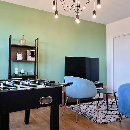 T4 Spacieux A Avec Baby-foot *