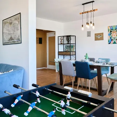Διαμέρισμα T4 Spacieux A Avec Baby-foot