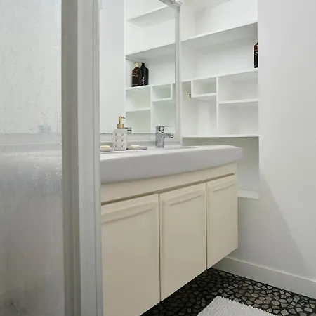 T4 Spacieux A Avec Baby-foot