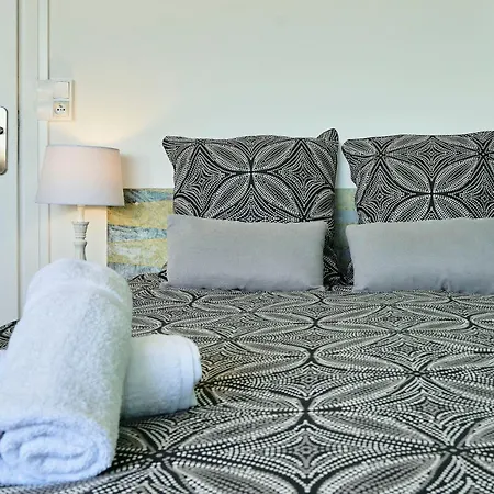 Διαμέρισμα T4 Spacieux A Avec Baby-foot